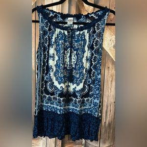 Bila size small Sleeveless top/ Tank top